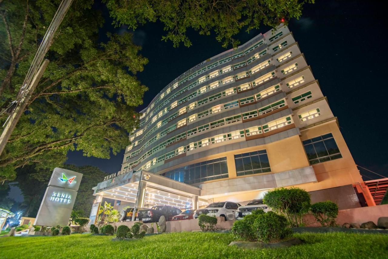 Xenia Hotel Clark Clark Field Екстер'єр фото
